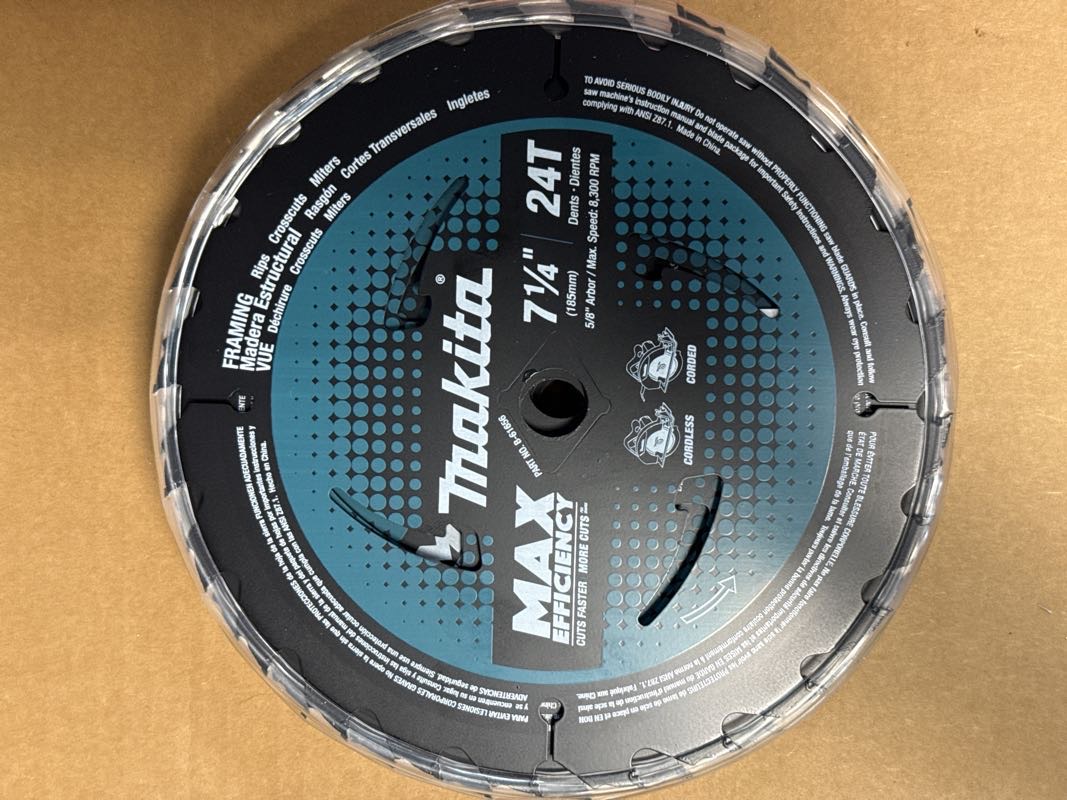 7-1/4” x 24T CARBIDE TIPPED SAW BLADE - MAKITA