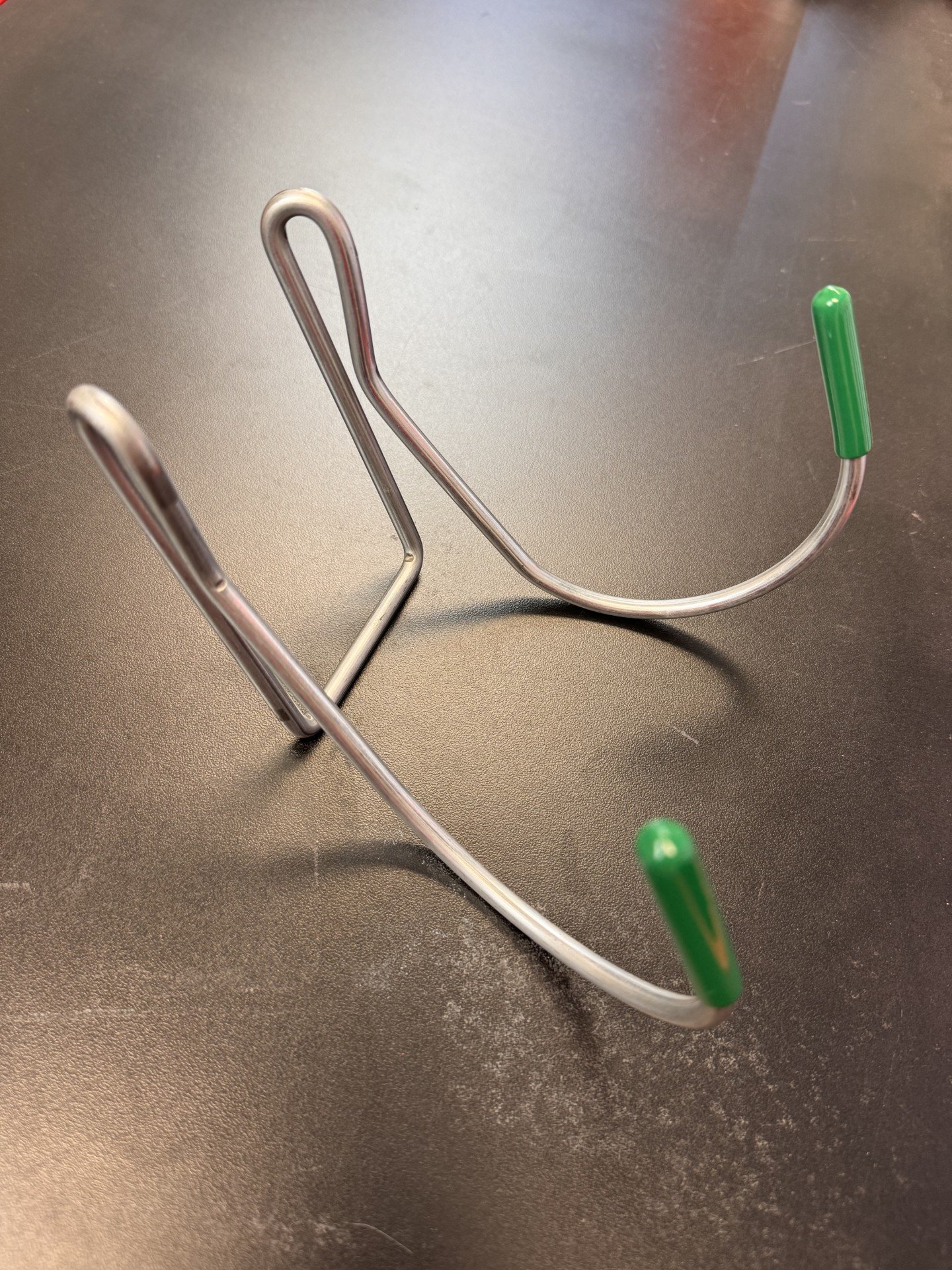 TOOL HOOKS