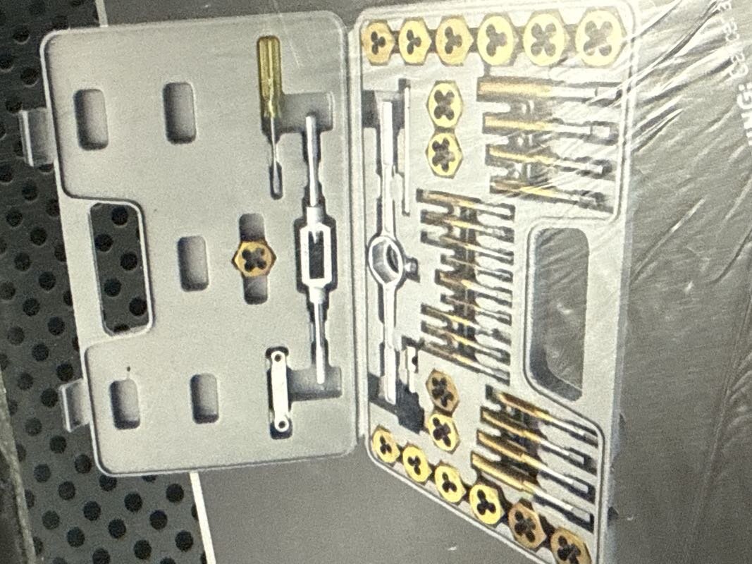 40 PC METRIC TITANIUM TAP & DIE SET