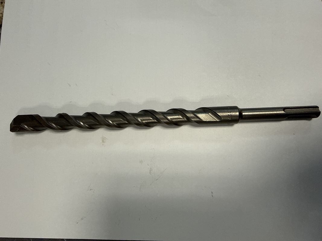 5/8” X 7” SDS PLUS MASONRY BIT