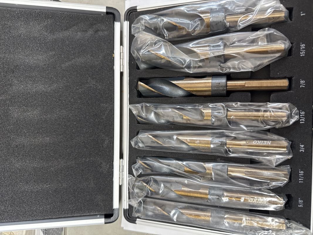 8PC, 9/16"- 1" S & D BLACK & GOLD BIT SET W/ ALUMINUM CASE